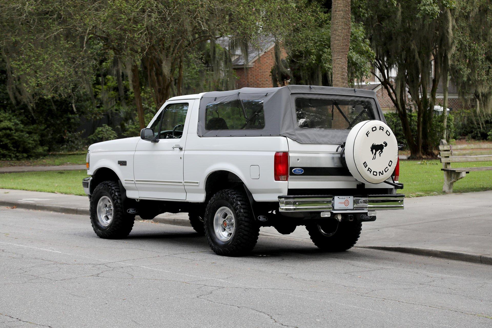 1993 Ford Bronco XLT