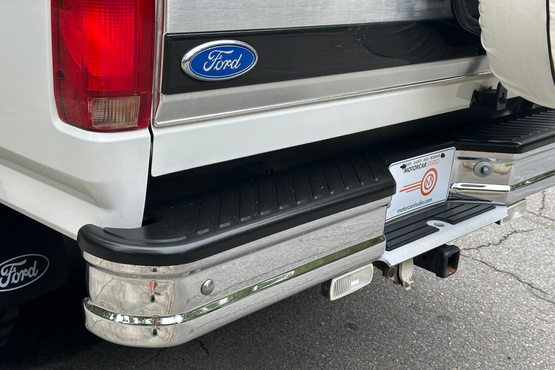 1993 Ford Bronco XLT
