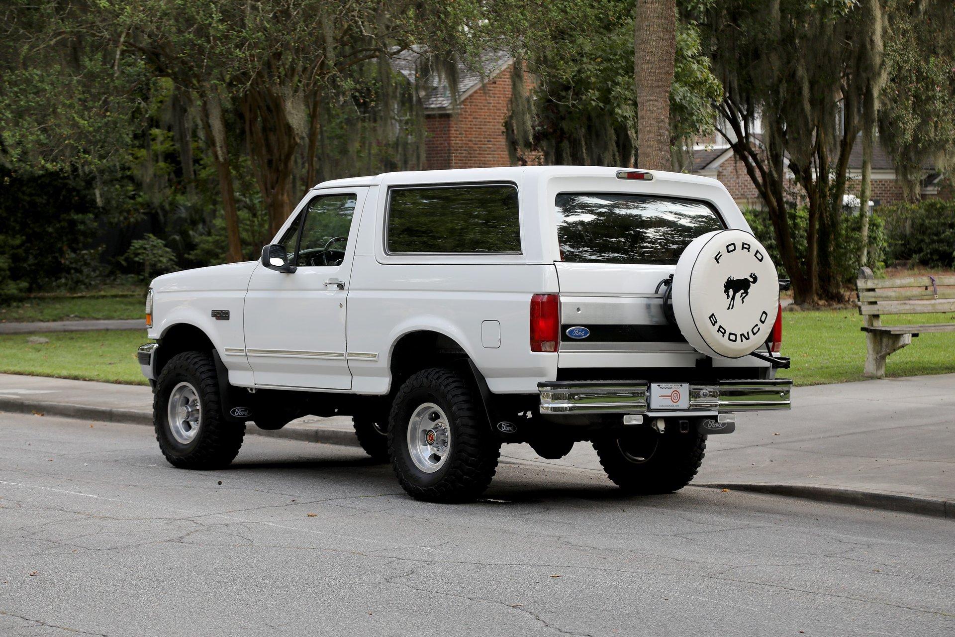 1993 Ford Bronco XLT