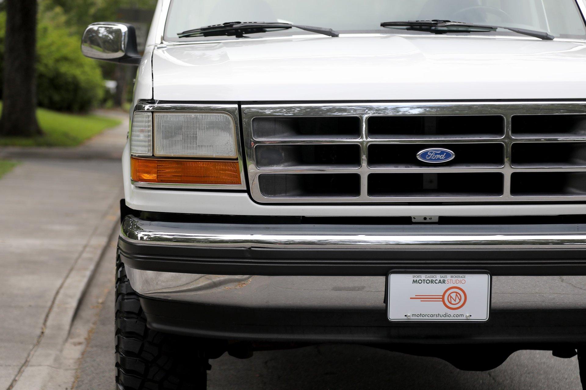 1993 Ford Bronco XLT