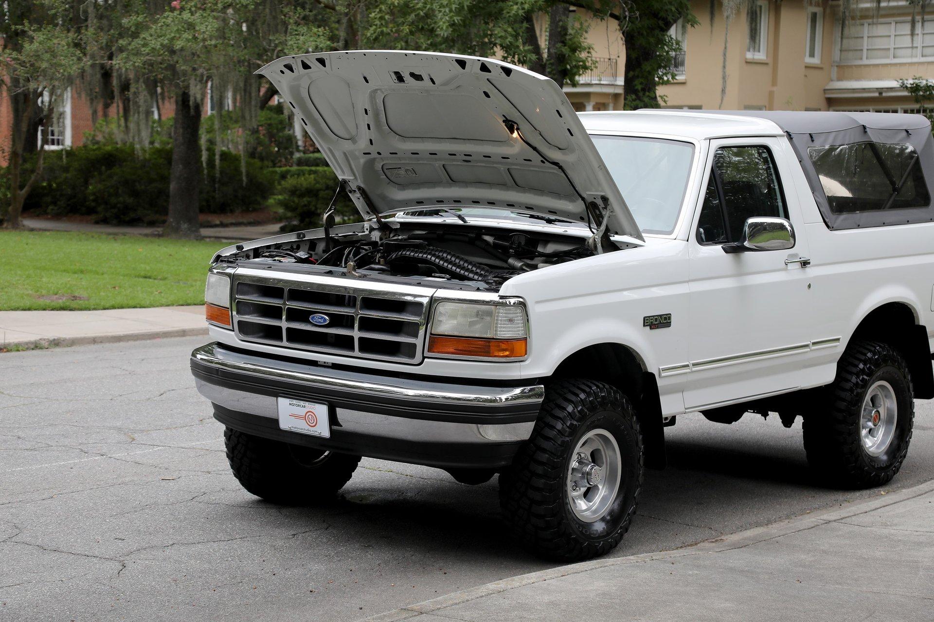 1993 Ford Bronco XLT
