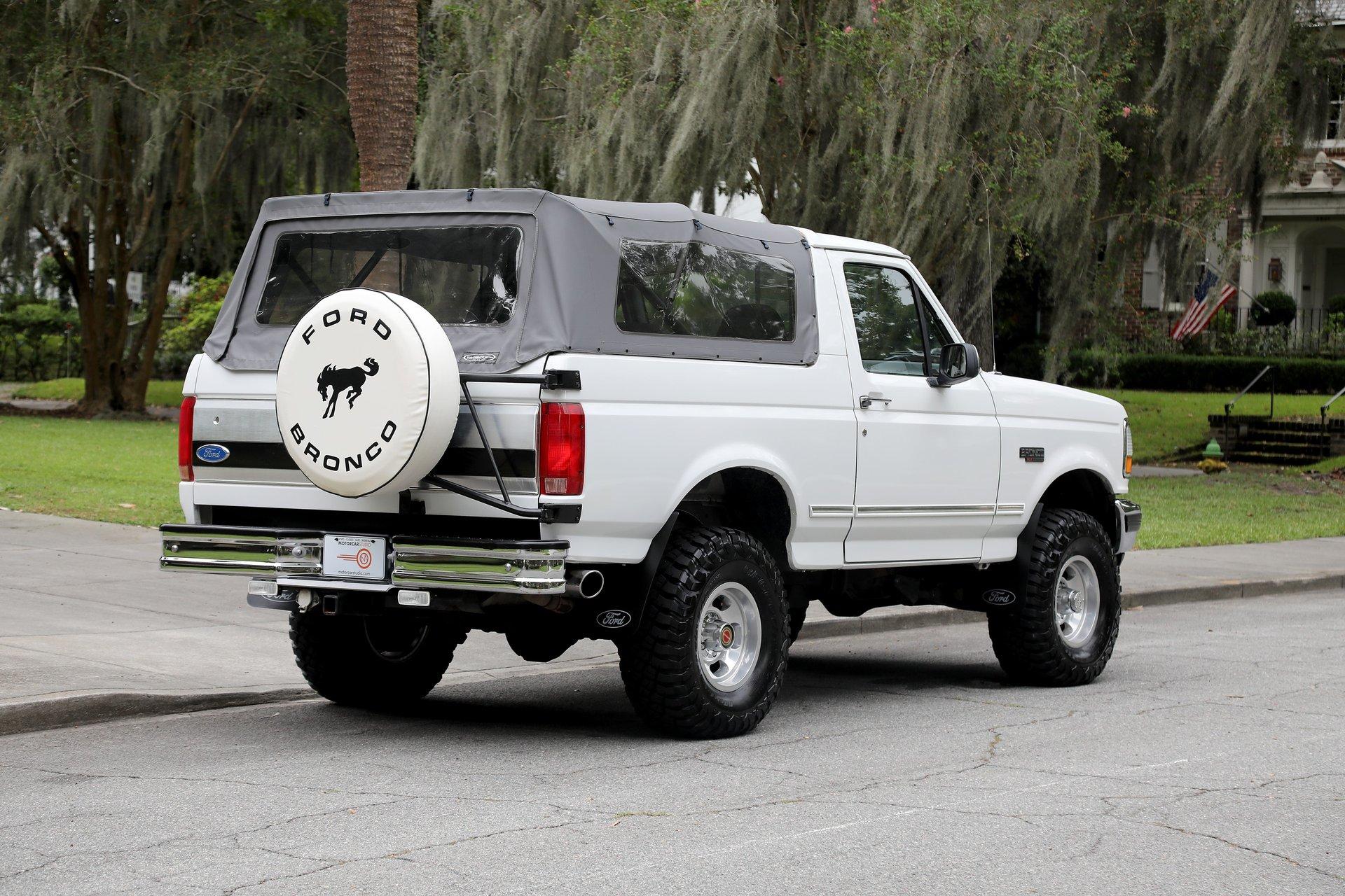 1993 Ford Bronco XLT