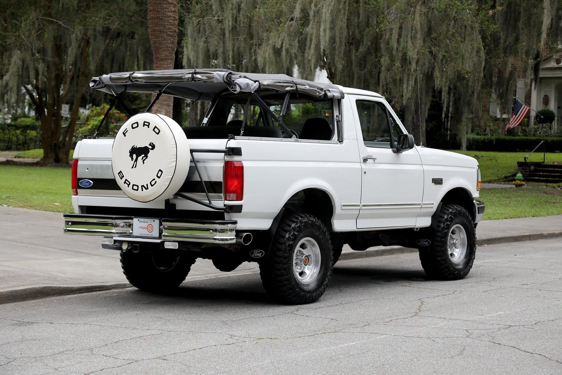 1993 Ford Bronco XLT