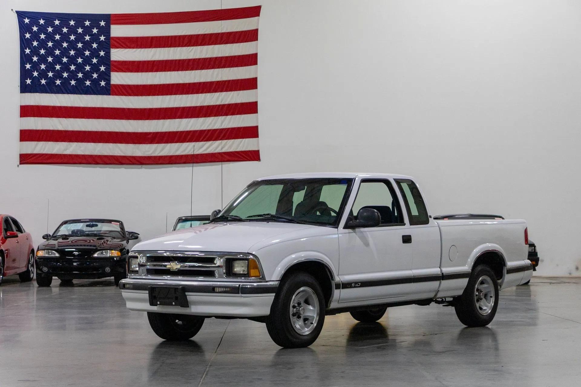 1995 Chevrolet S-10 LS