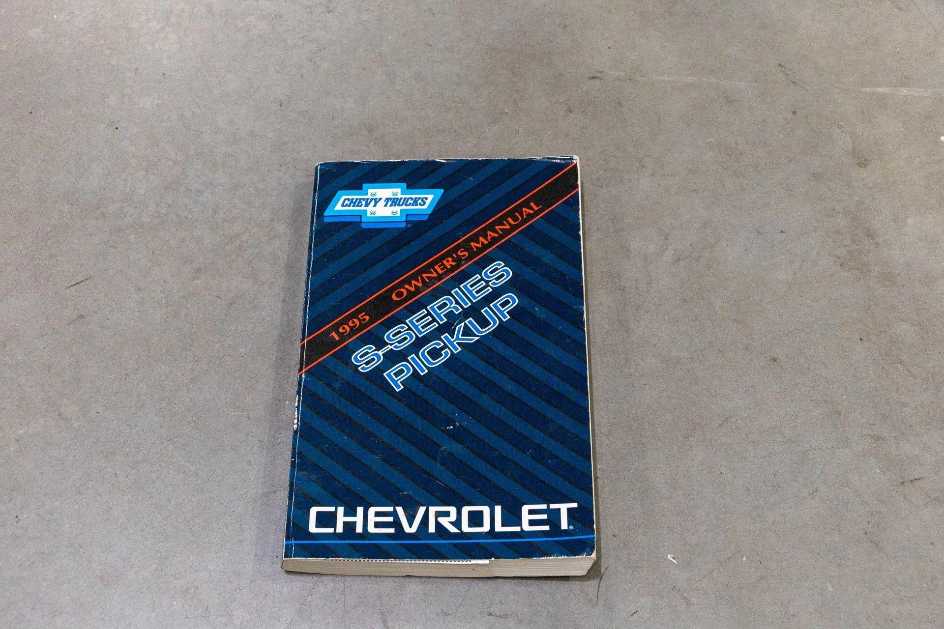 1995 Chevrolet S-10 LS