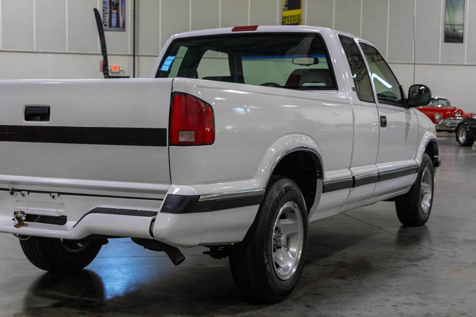 1995 Chevrolet S-10 LS