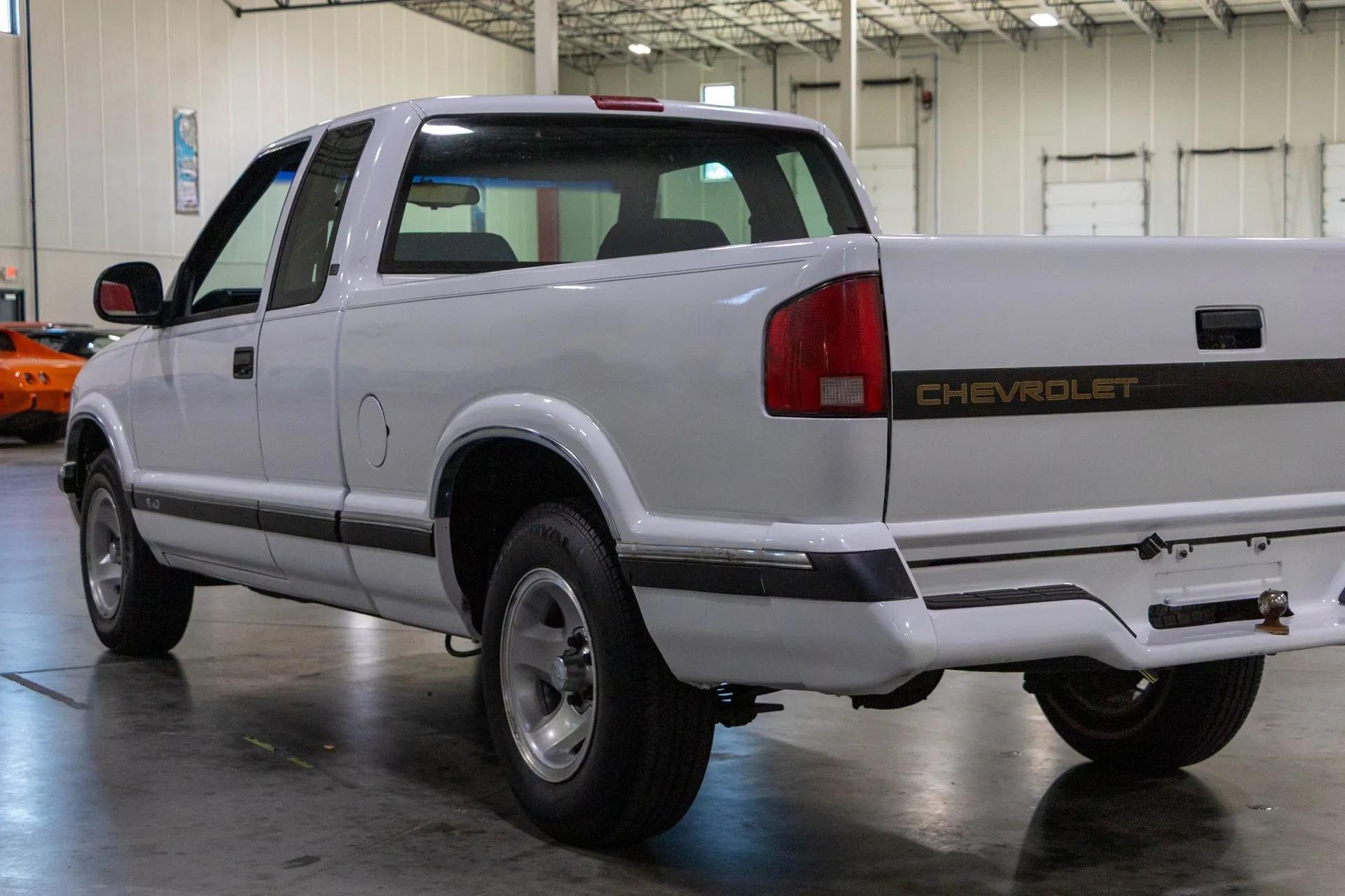 1995 Chevrolet S-10 LS