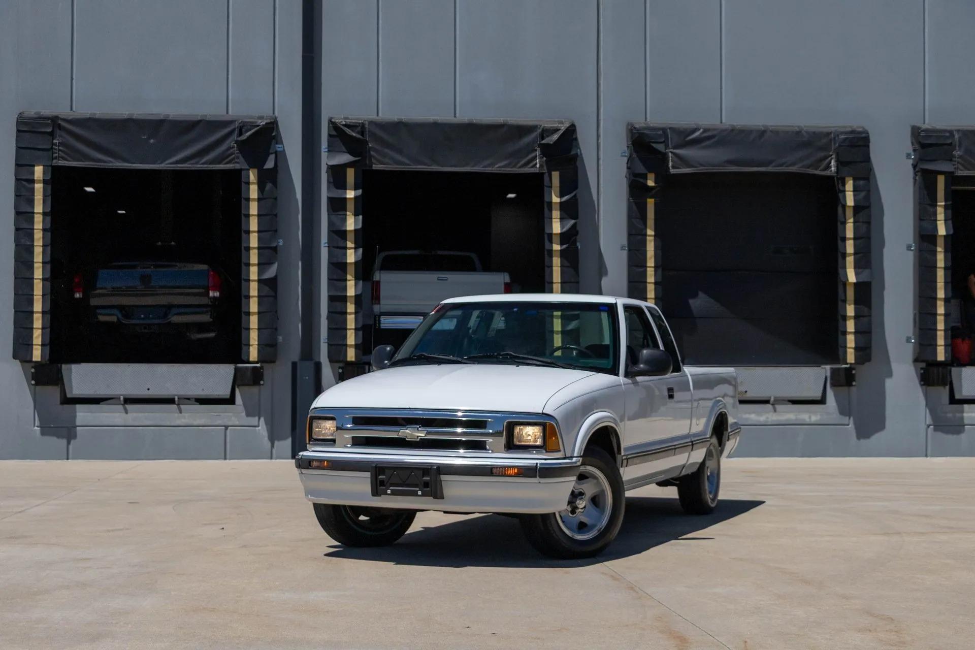 1995 Chevrolet S-10 LS