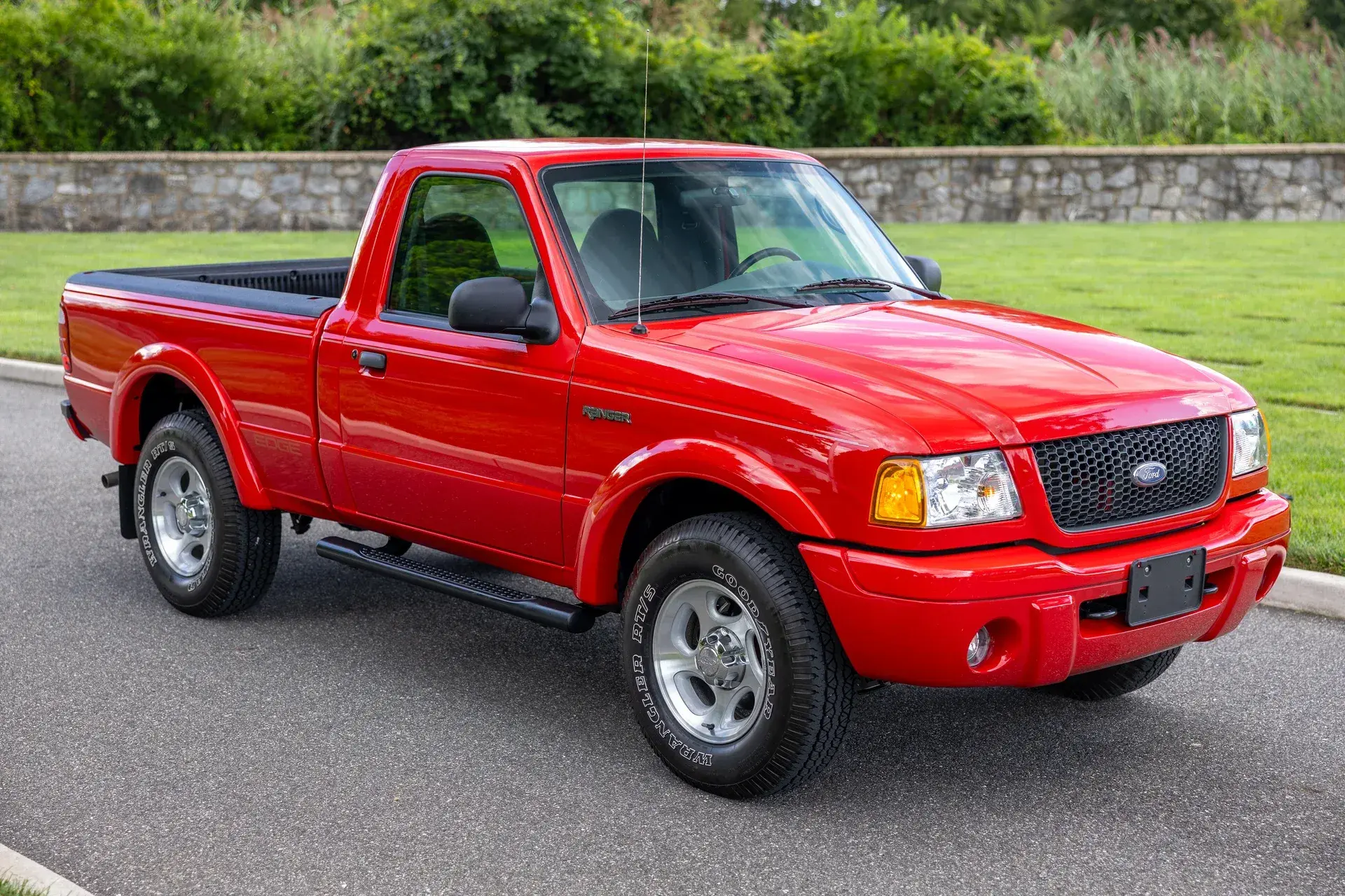 2k-Mile 2003 Ford Ranger Edge - 4