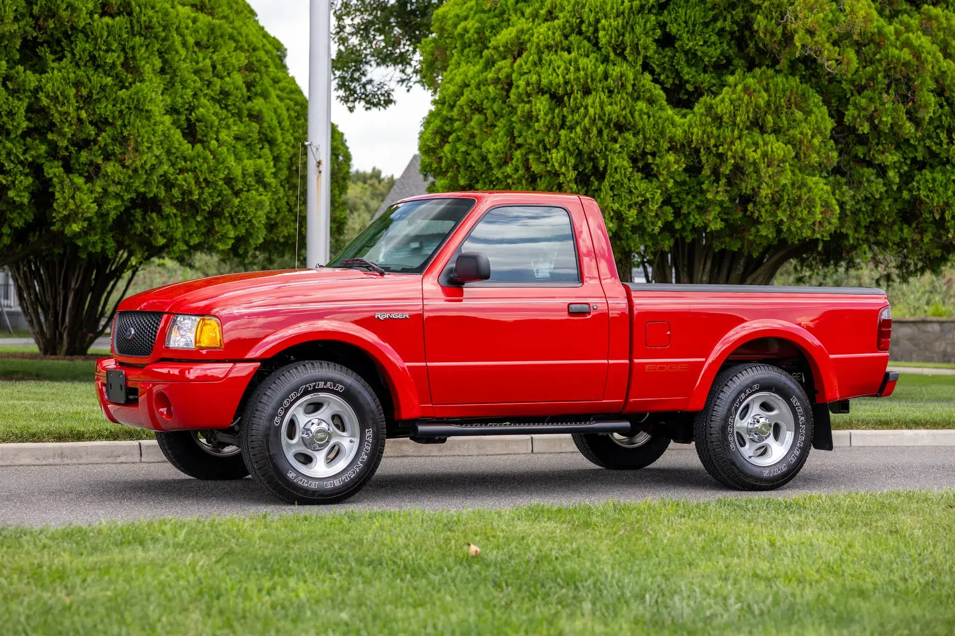2k-Mile 2003 Ford Ranger Edge