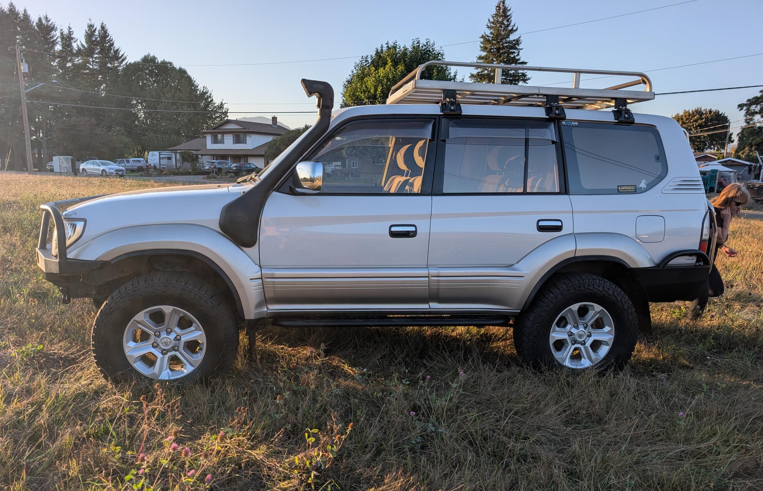  Toyota Land Cruiser