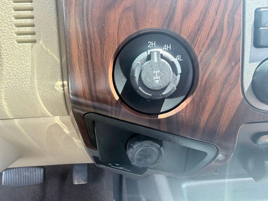 2012 Ford F-350 Super Duty Lariat