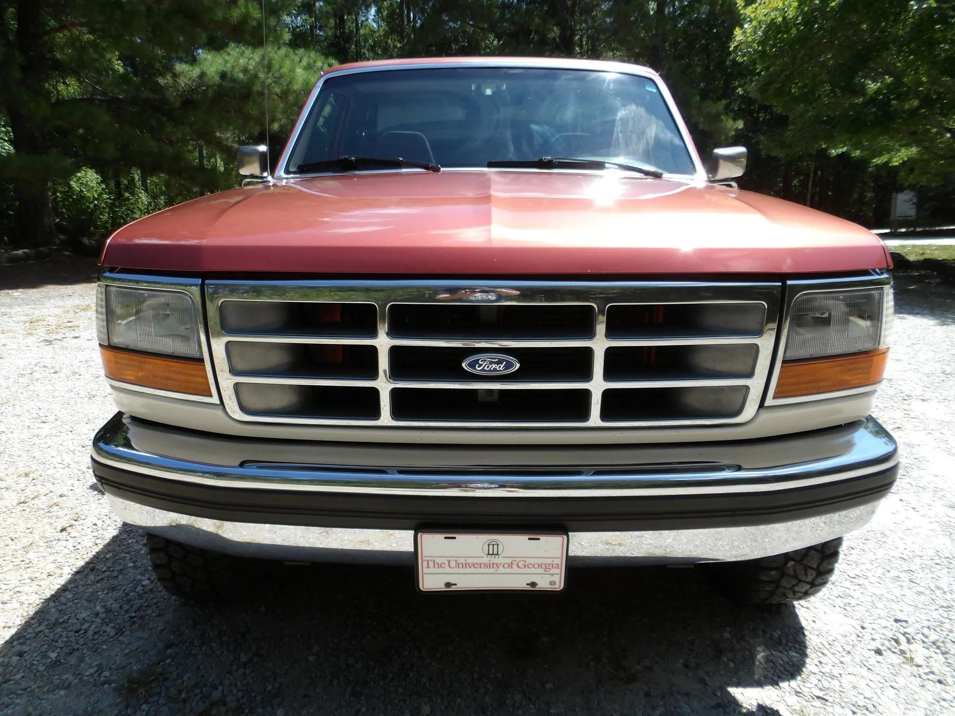 1995 Ford F-250 XLT 4x4 - 2