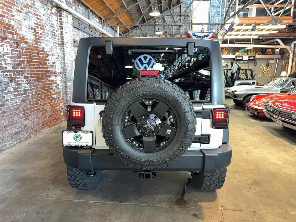 2011 Jeep Wrangler Unlimited Sport - 5