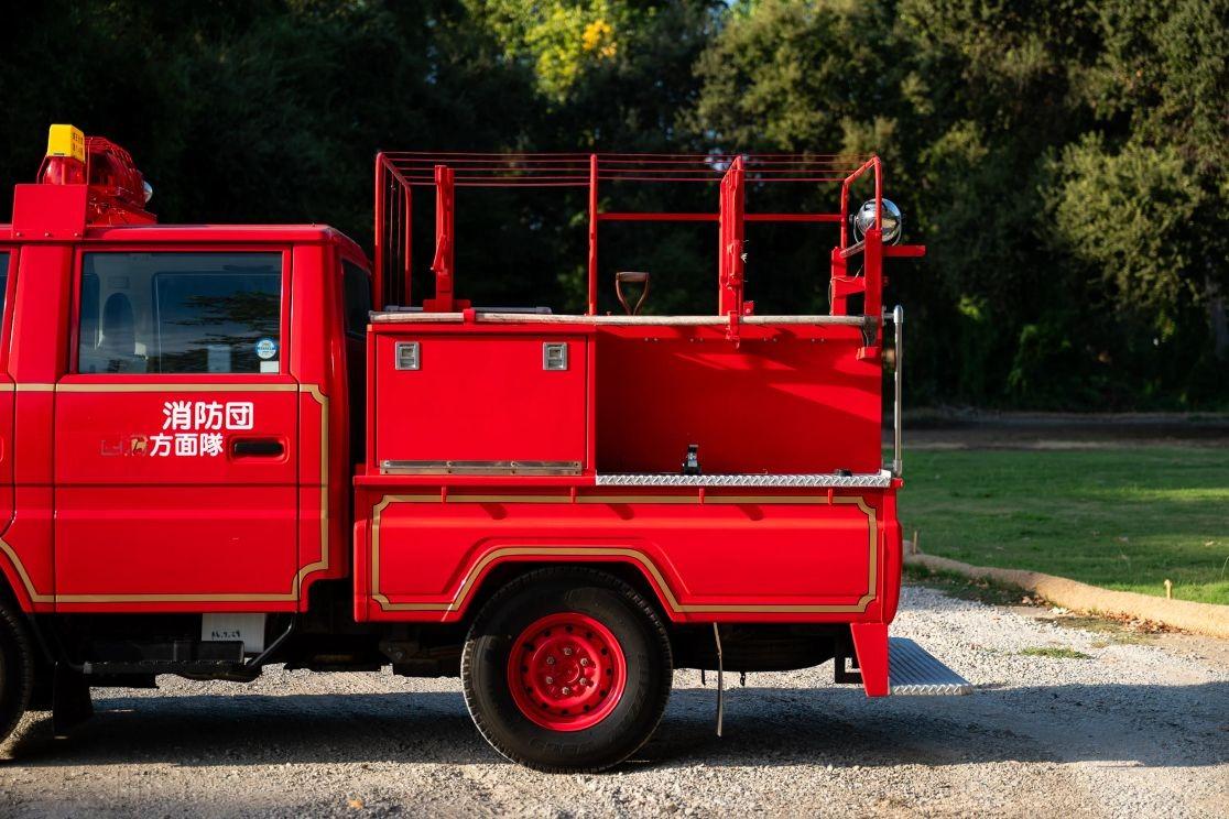 1995 Toyota Dyna Fire Truck