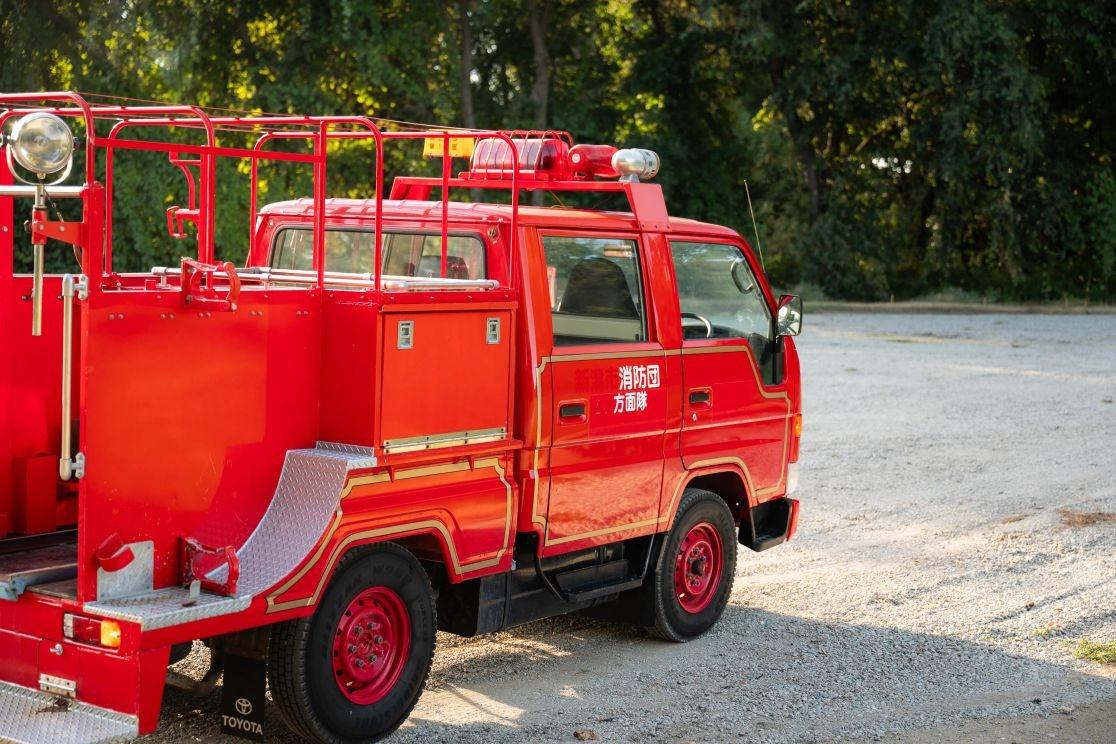 1995 Toyota Dyna Fire Truck