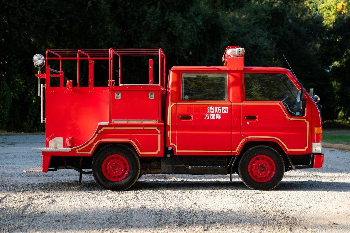 1995 Toyota Dyna Fire Truck