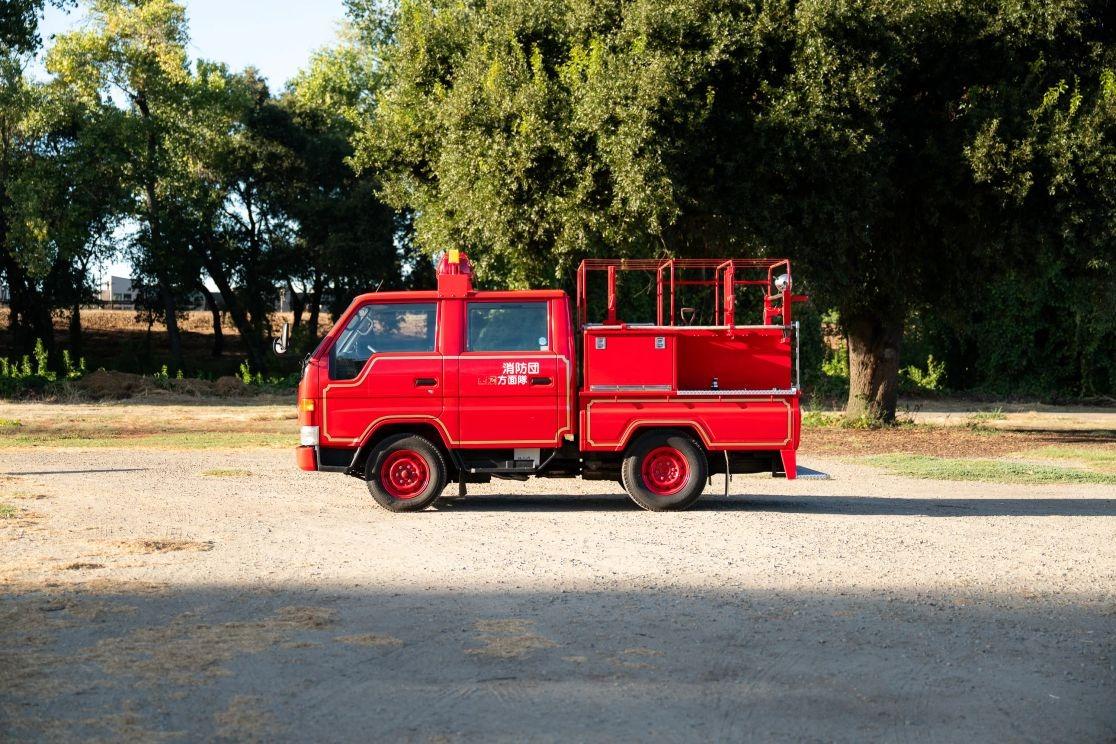 1995 Toyota Dyna Fire Truck