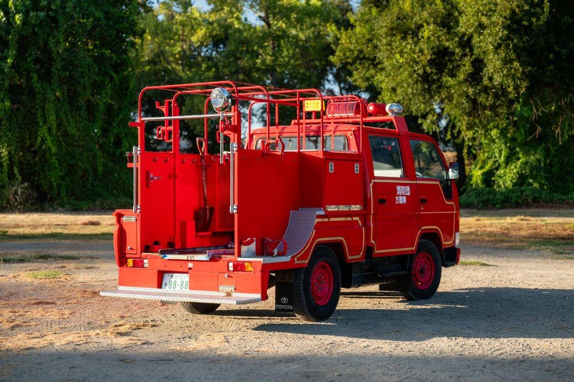 1995 Toyota Dyna Fire Truck