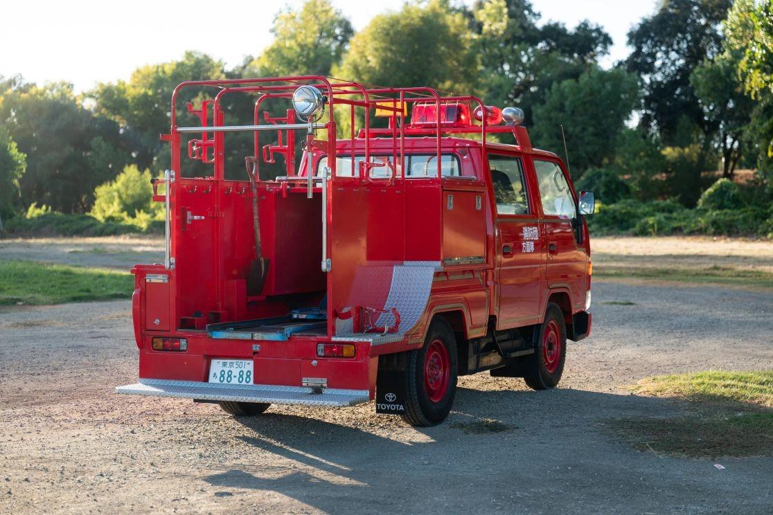 1995 Toyota Dyna Fire Truck