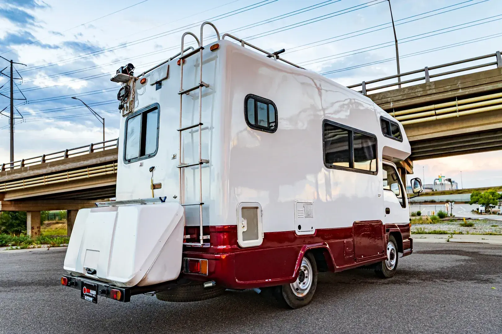 1997 Isuzu Elf Camper - 3