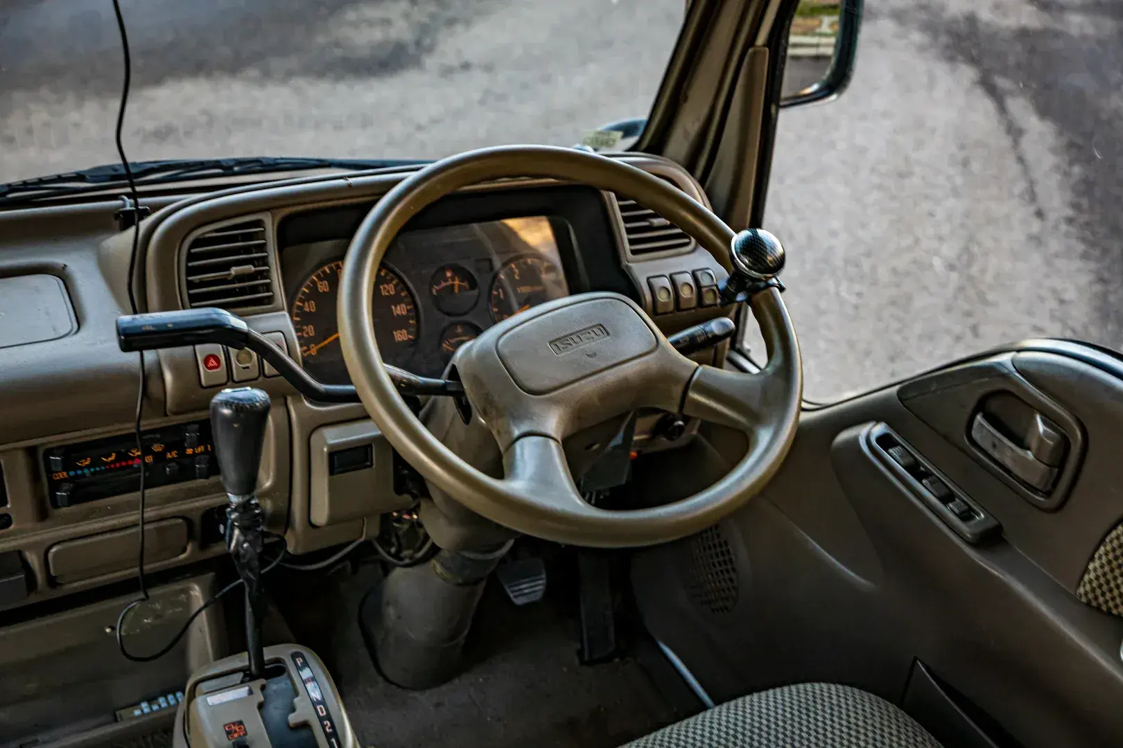 1997 Isuzu Elf Camper