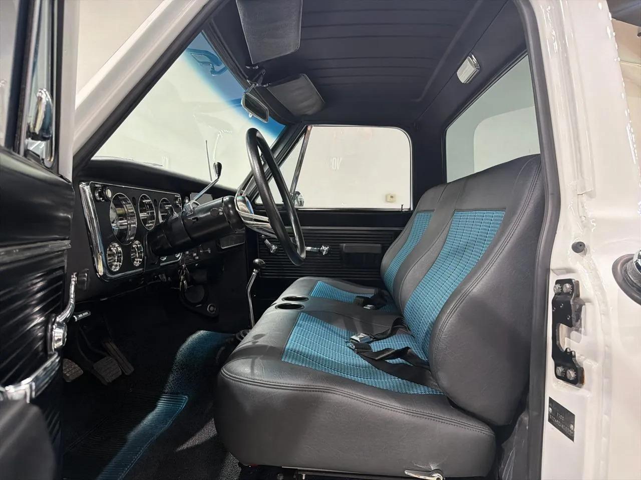 1969 Chevrolet K20 4x4 - 5