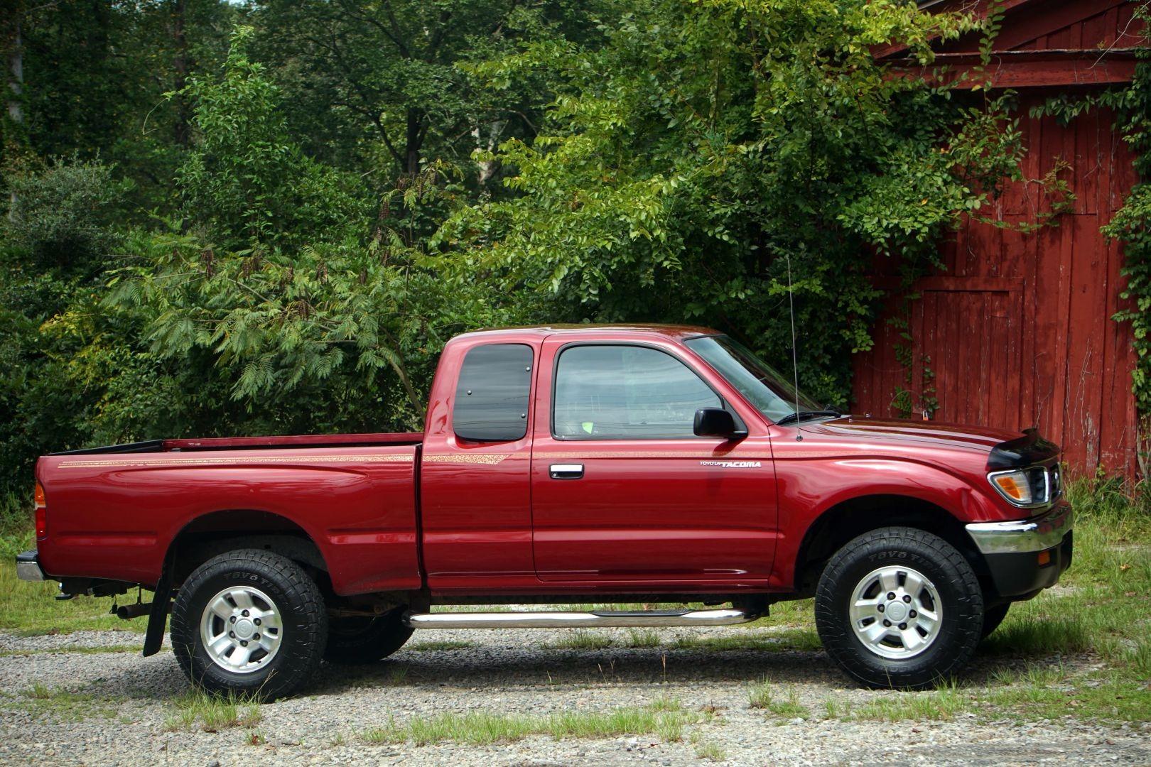 1996 Toyota Tacoma SR5 Xtracab