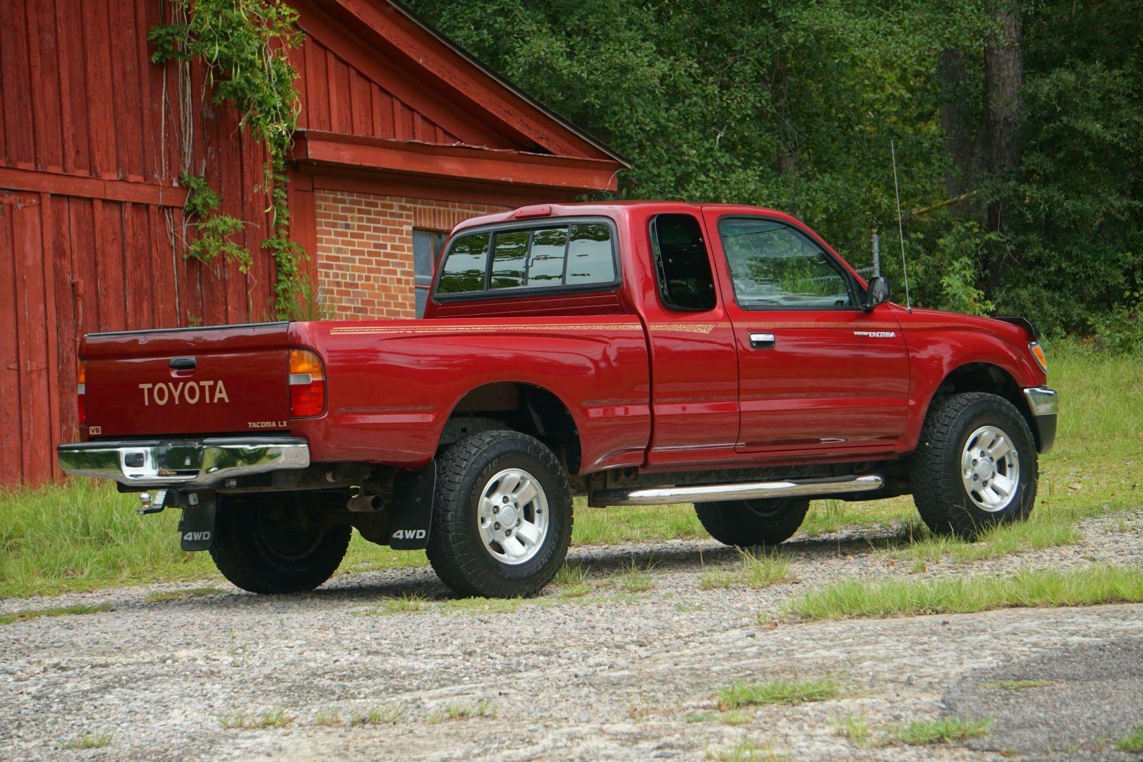 1996 Toyota Tacoma SR5 Xtracab
