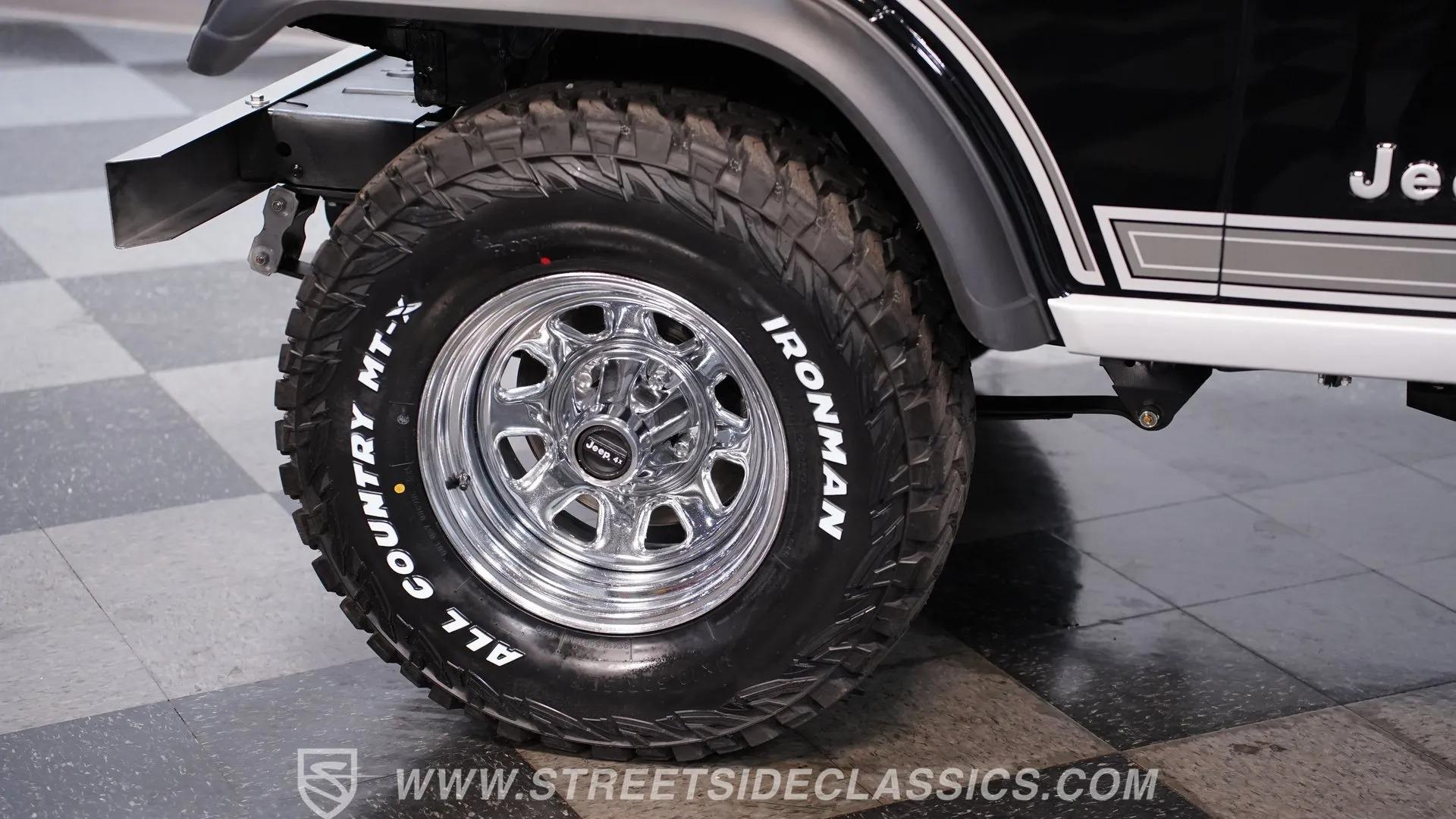 1981 Jeep CJ7 H Code Laredo