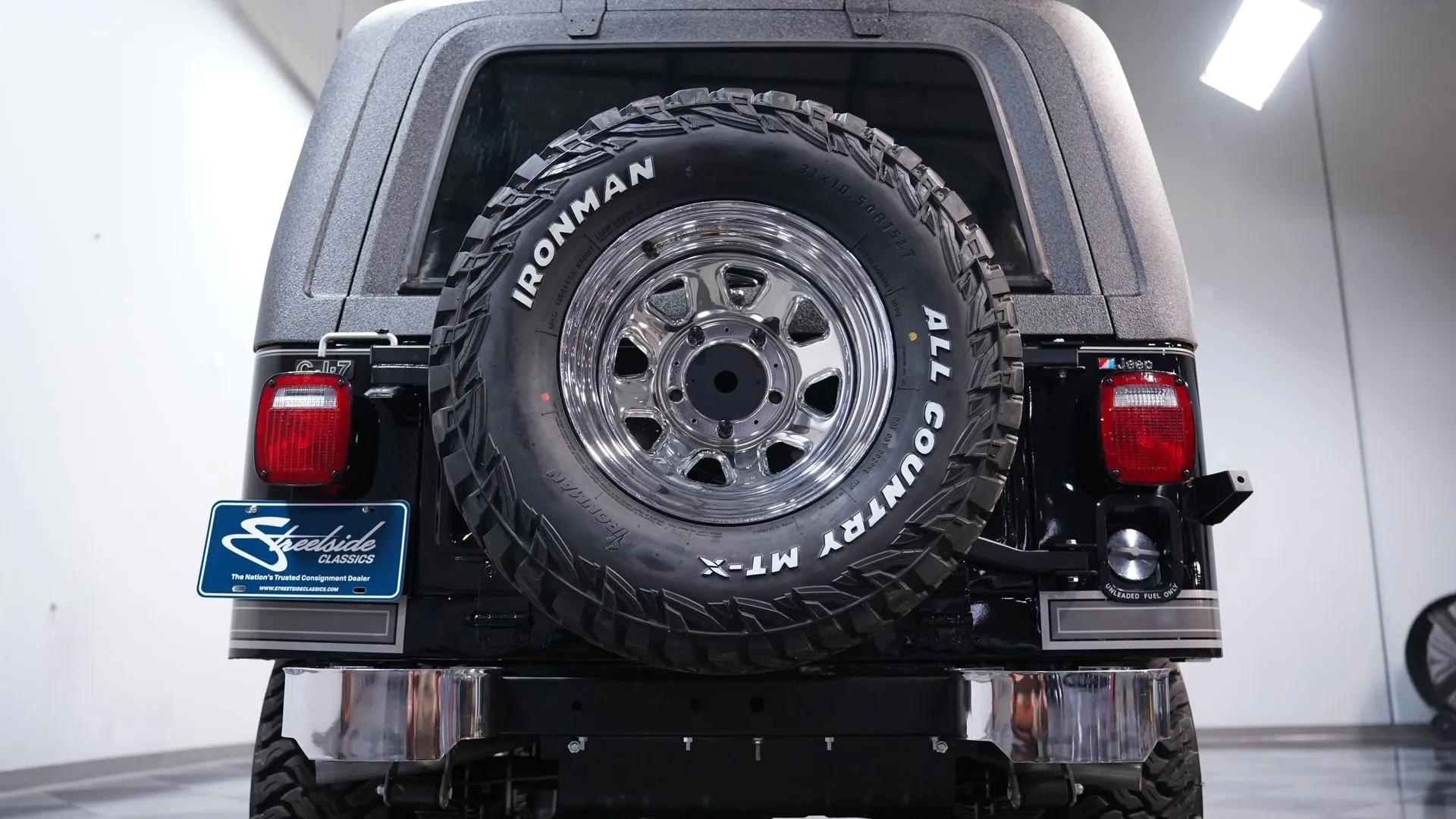 1981 Jeep CJ7 H Code Laredo