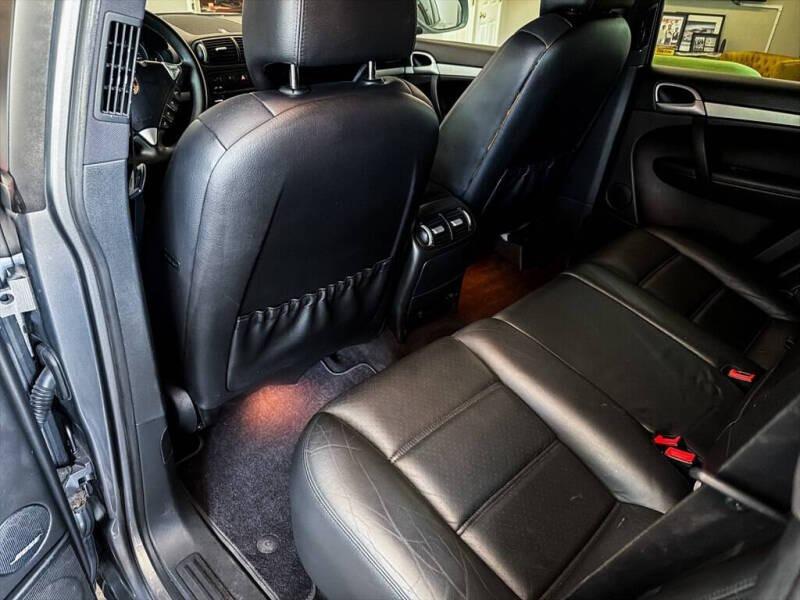 2010 Porsche Cayenne