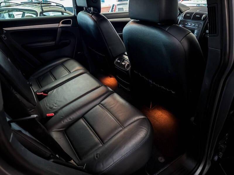 2010 Porsche Cayenne