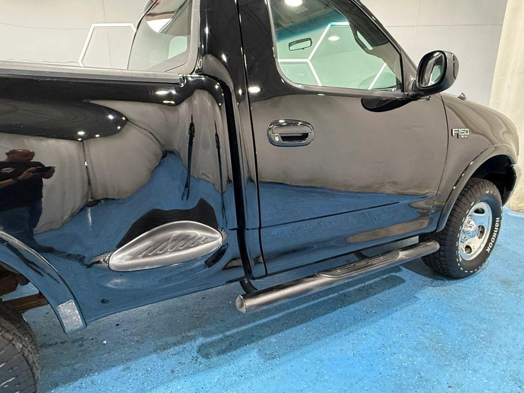 2001 Ford F-150 XL Flareside