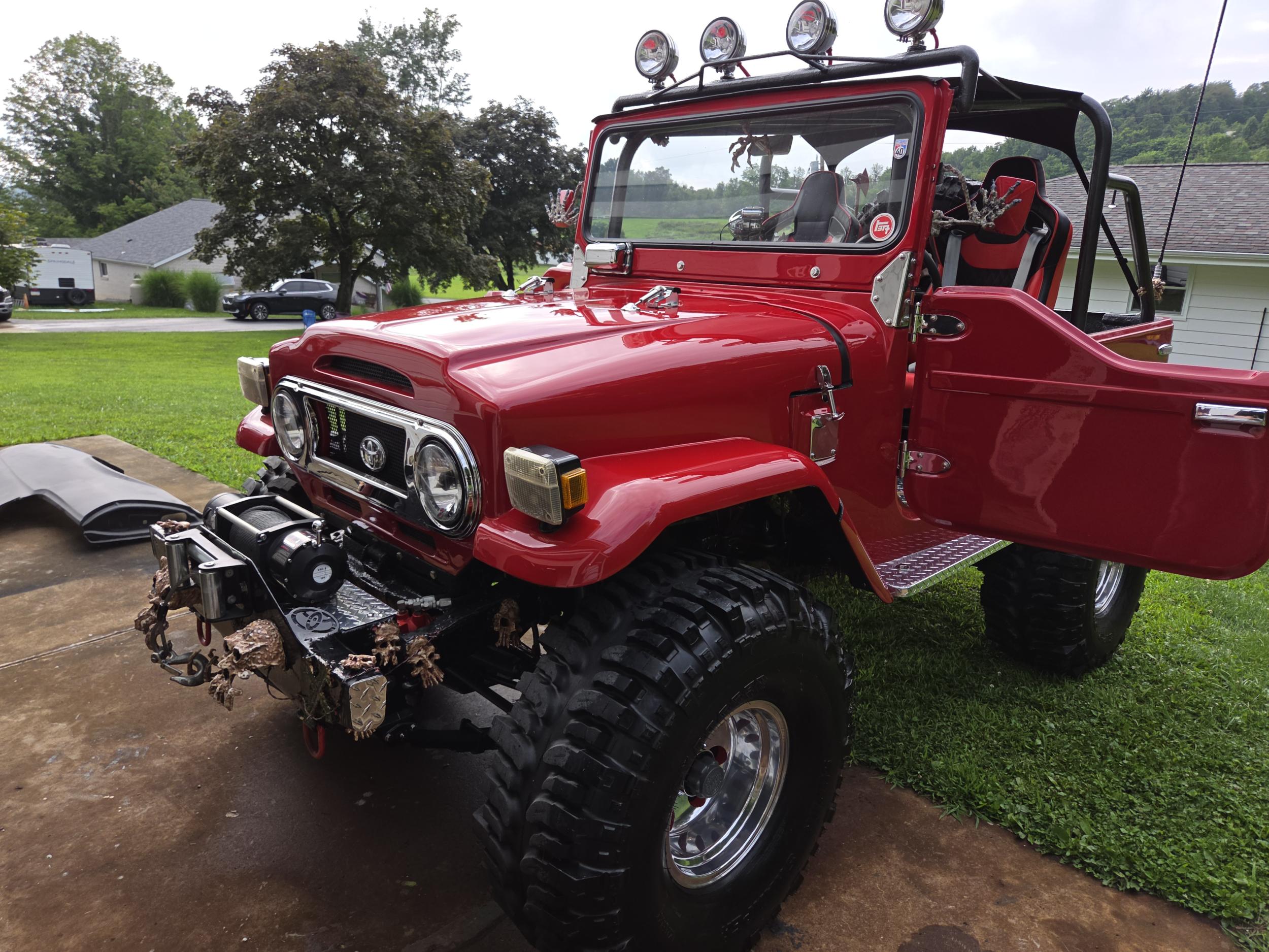  Toyota Land Cruiser