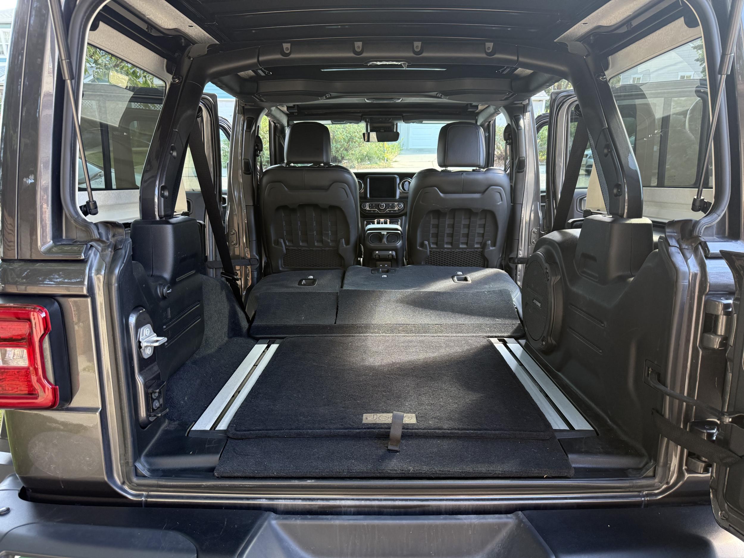 8k-Mile 2021 Jeep Wrangler Rubicon 392