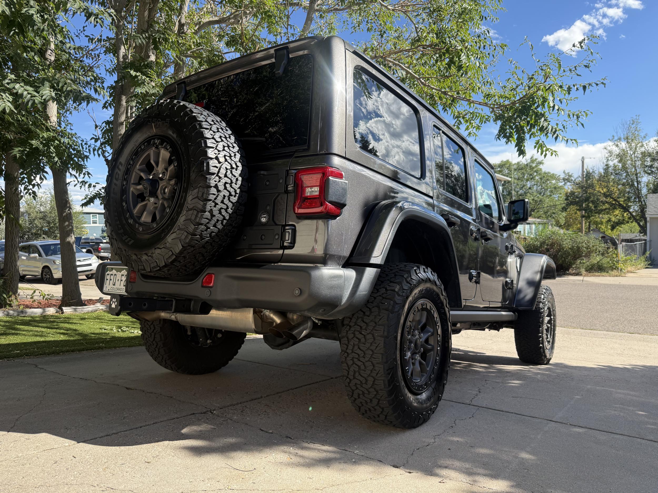 8k-Mile 2021 Jeep Wrangler Rubicon 392 - 5