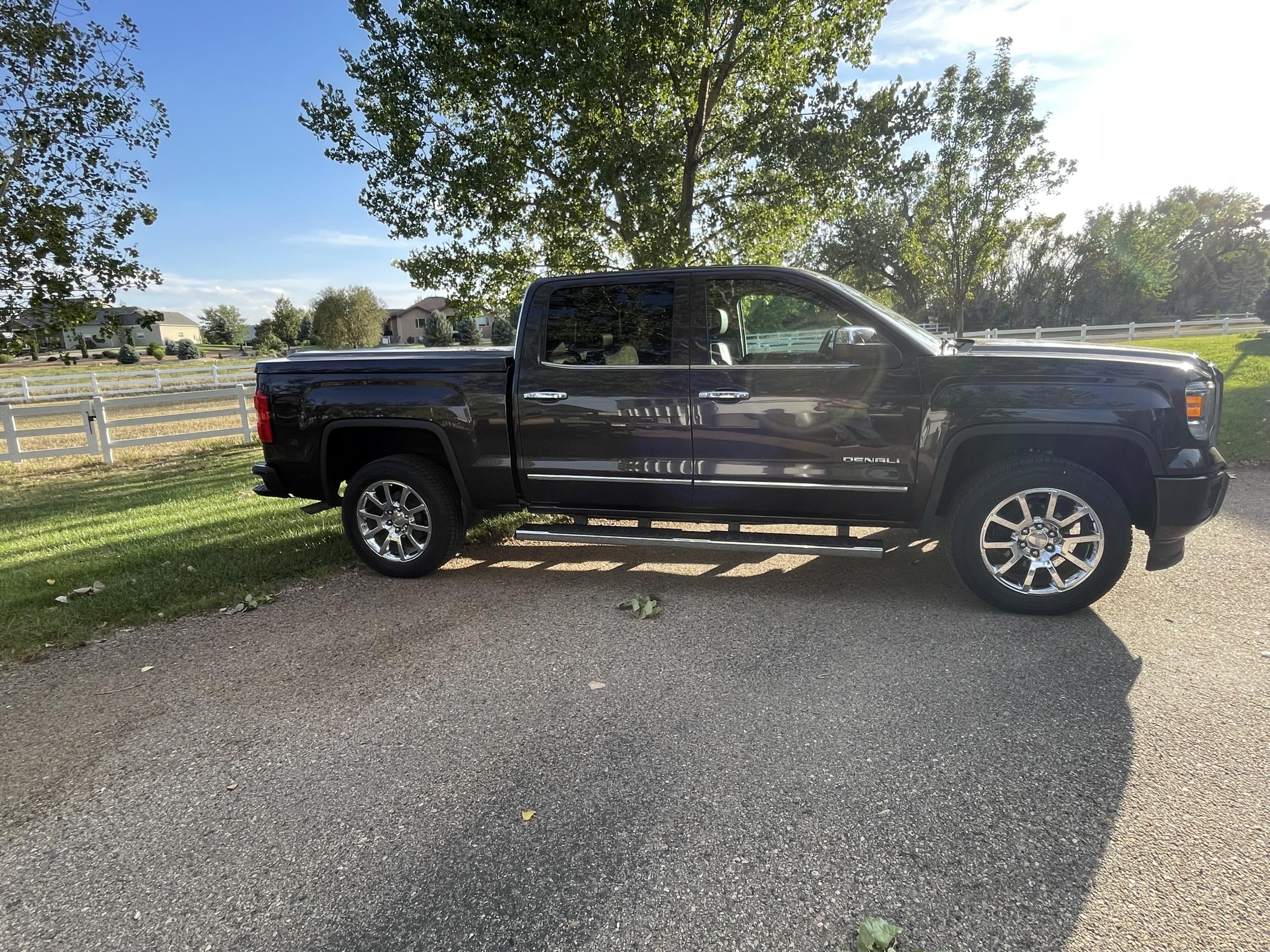 2014 GMC Sierra 1500 Denali - 2