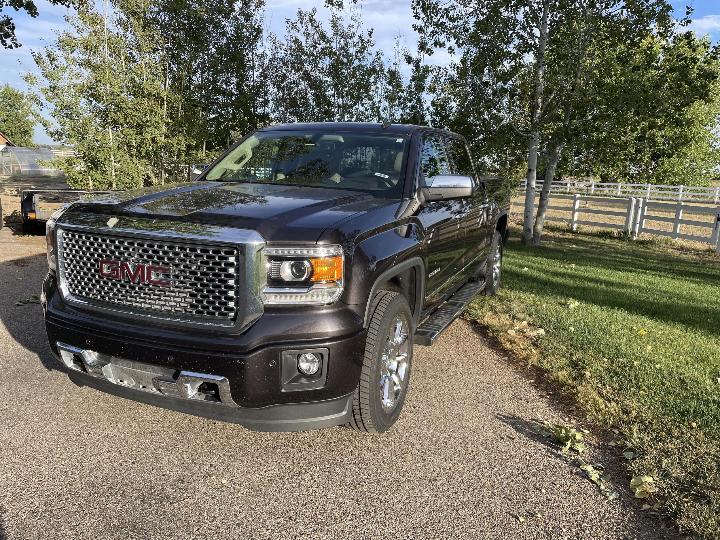 2014 GMC Sierra 1500 Denali - 4