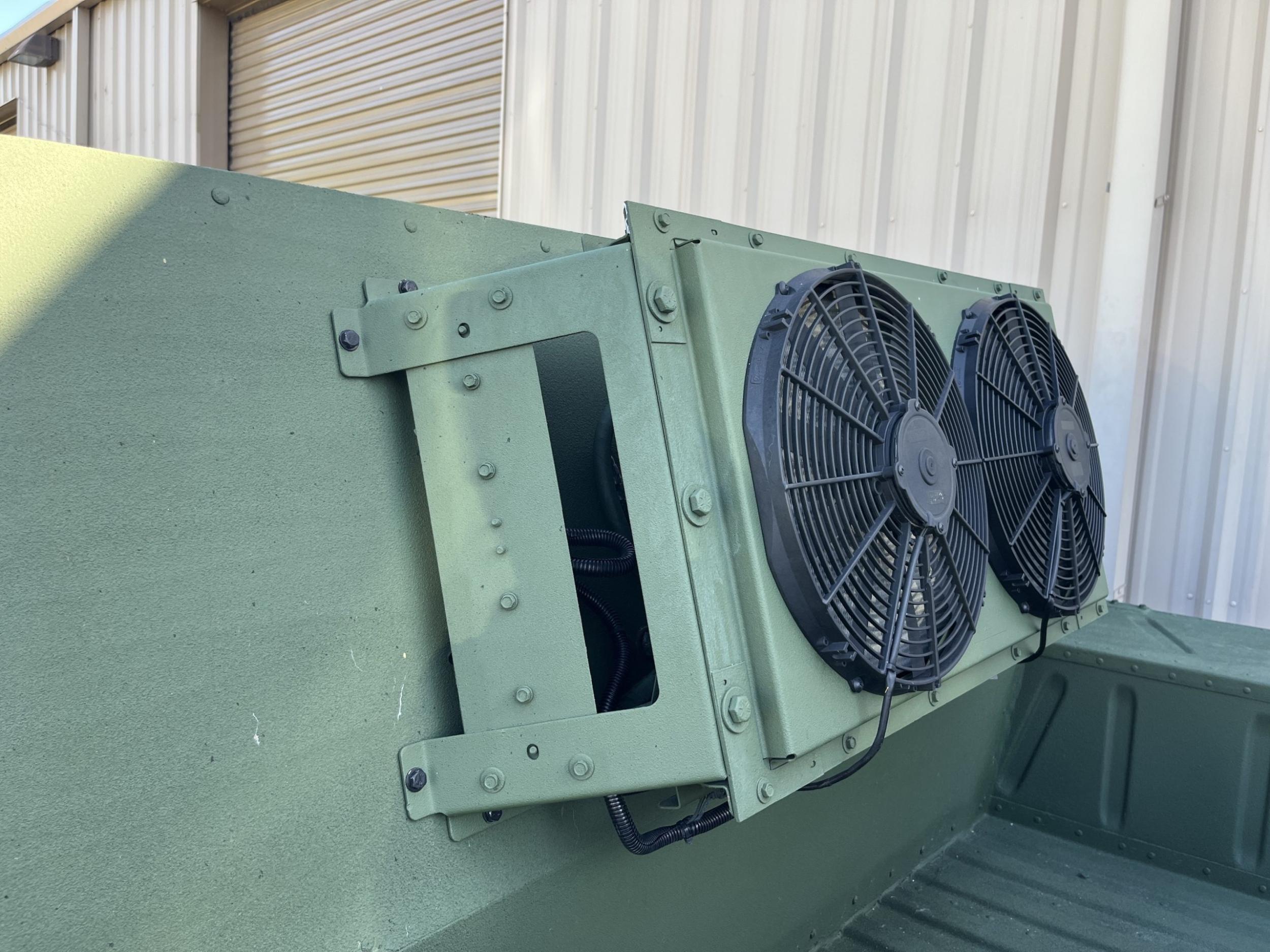 1998 AM General HMMWV M1123