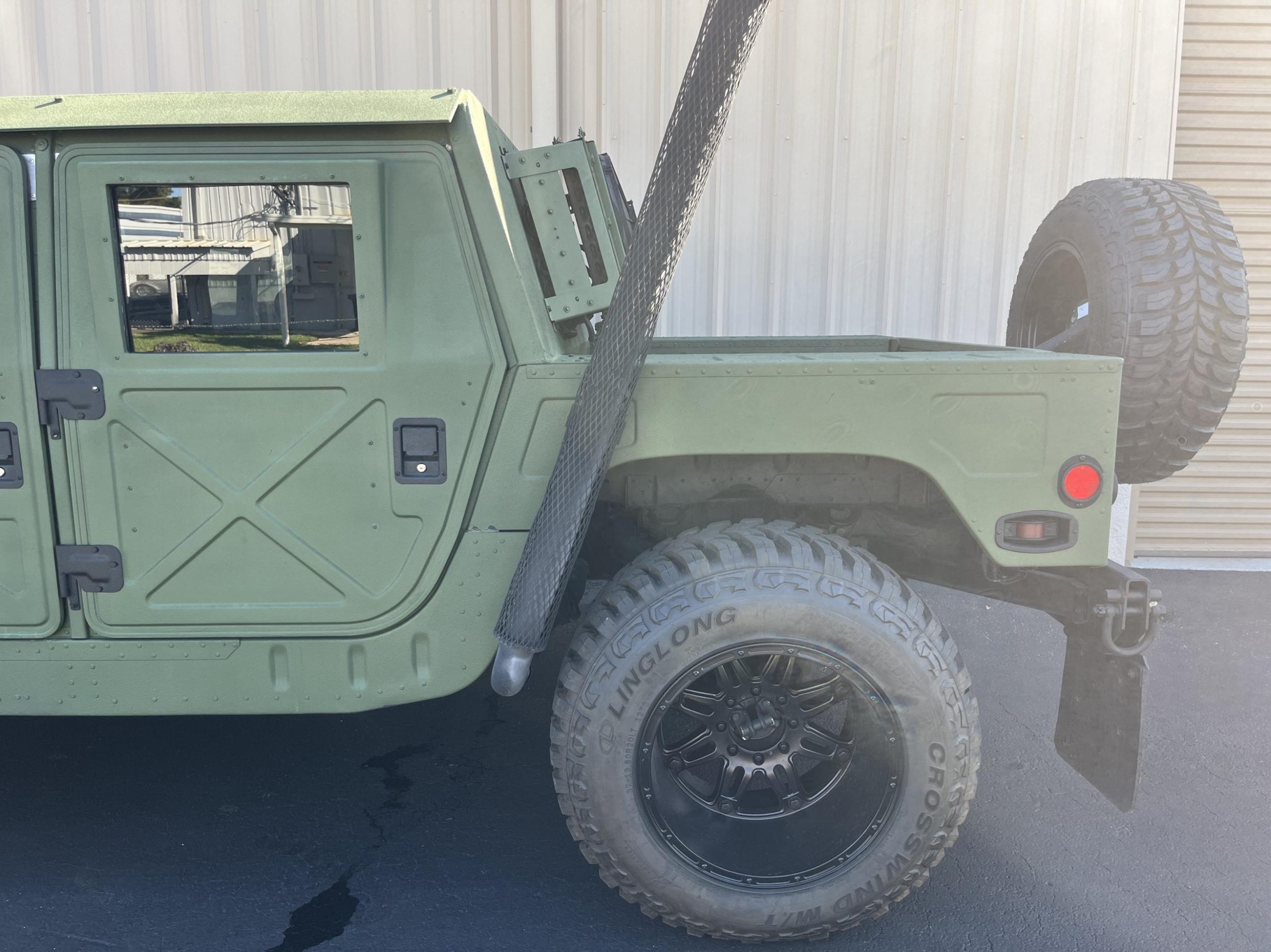 1998 AM General HMMWV M1123