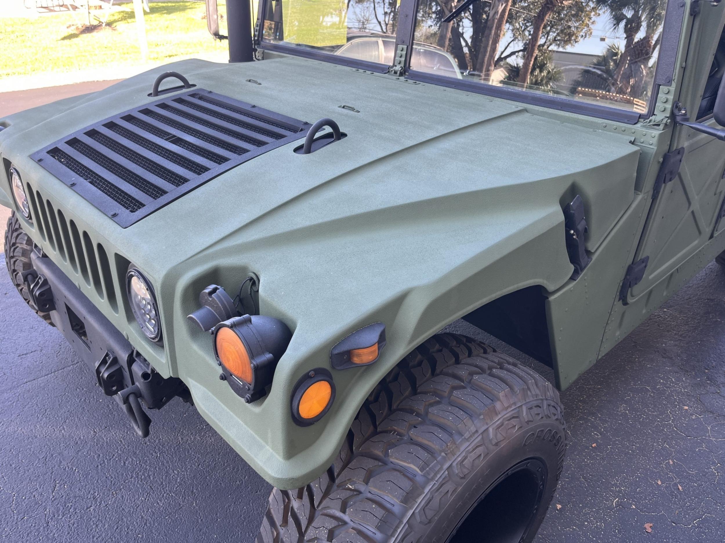 1998 AM General HMMWV M1123