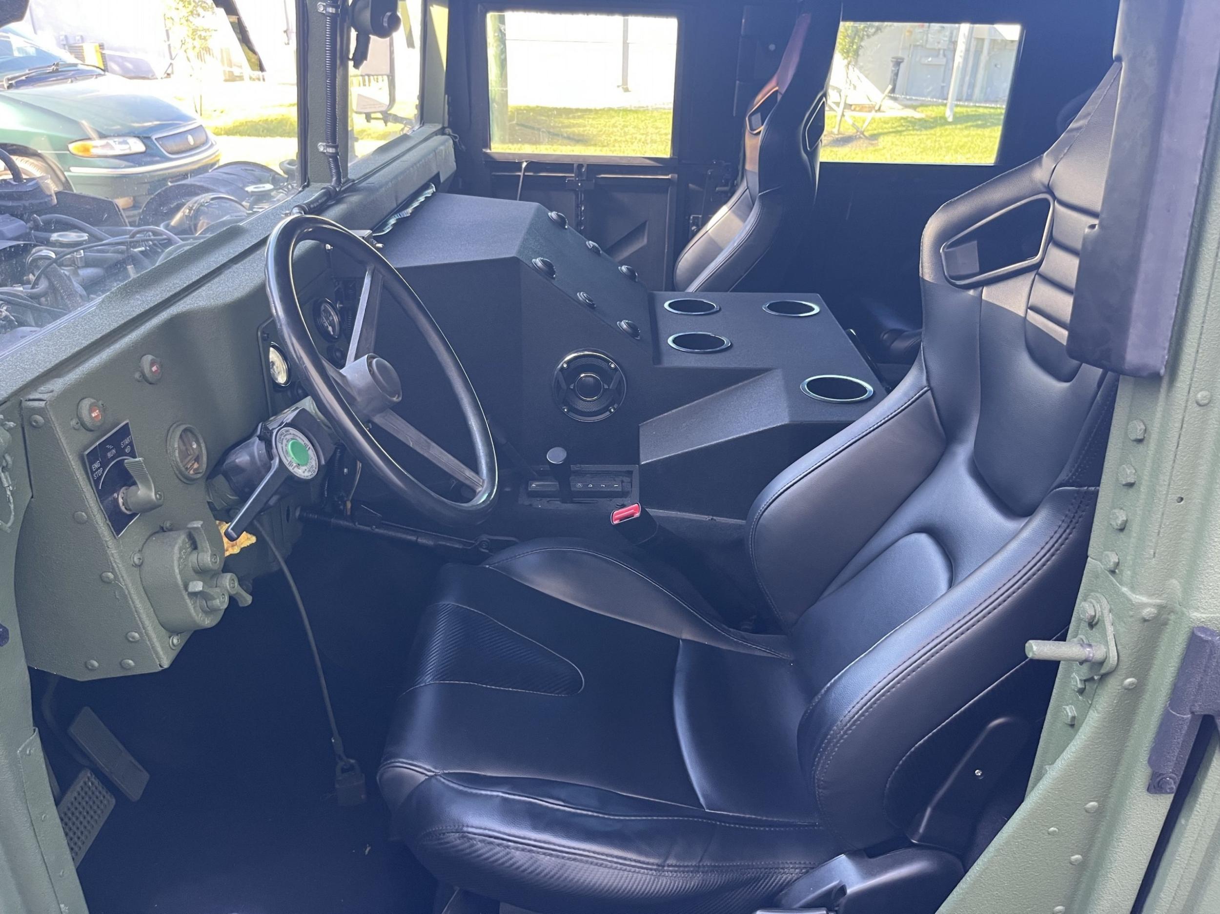 1998 AM General HMMWV M1123