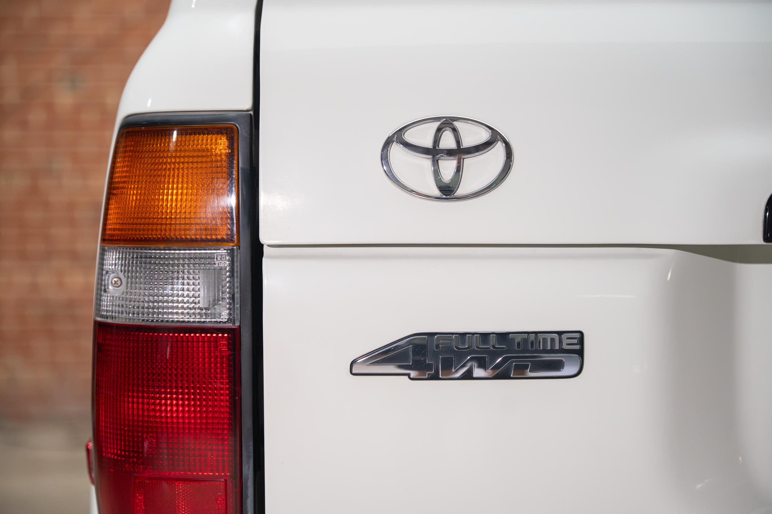 1994 Toyota Land Cruiser FZJ80