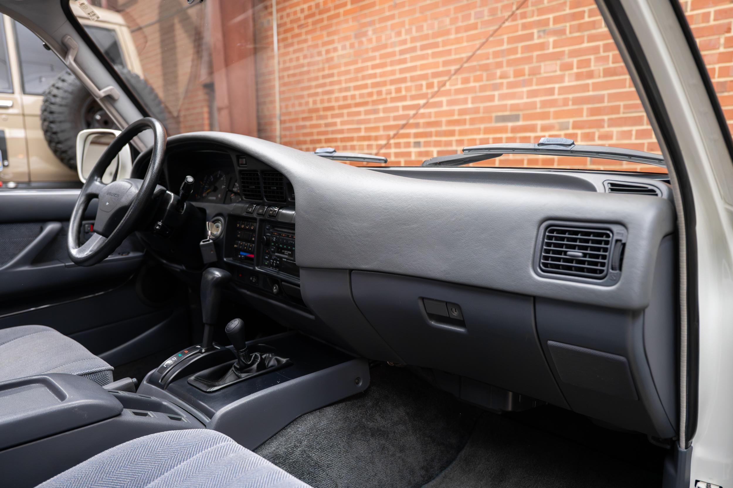 1994 Toyota Land Cruiser FZJ80