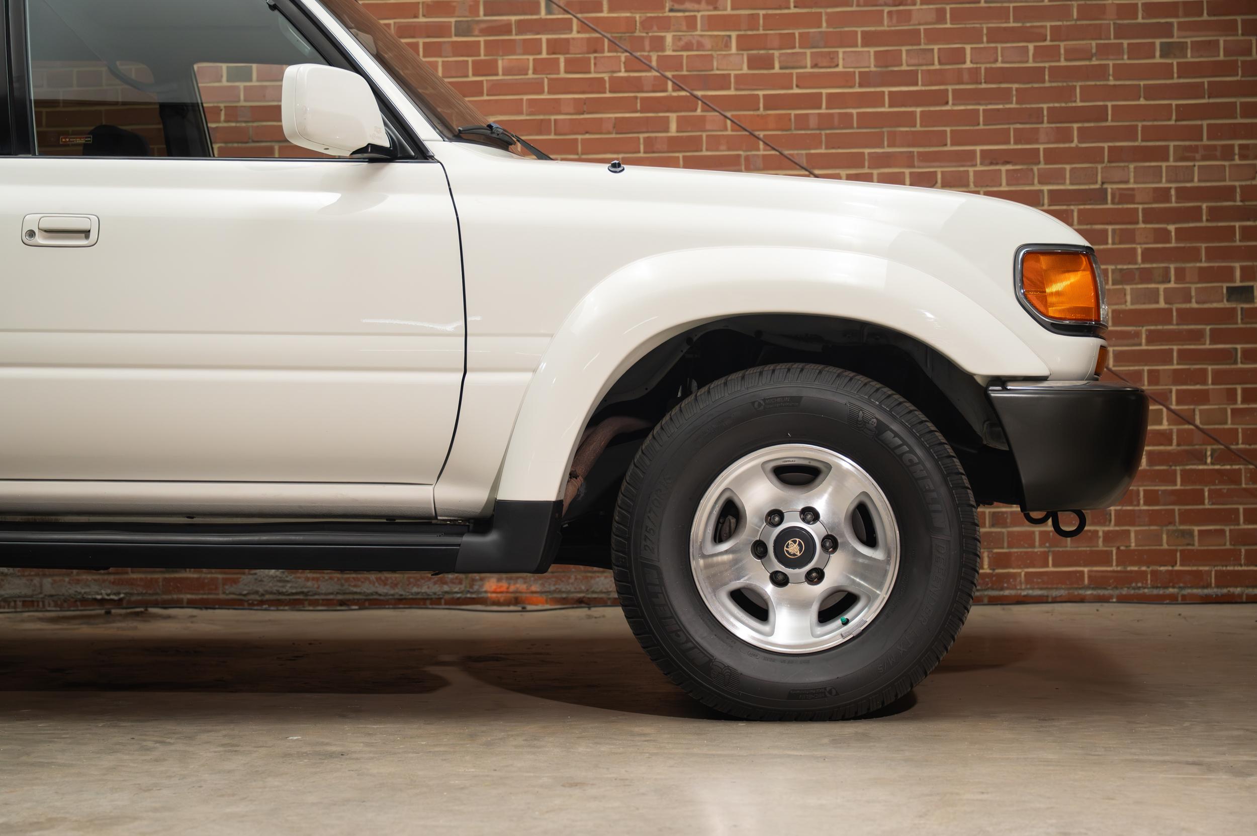 1994 Toyota Land Cruiser FZJ80