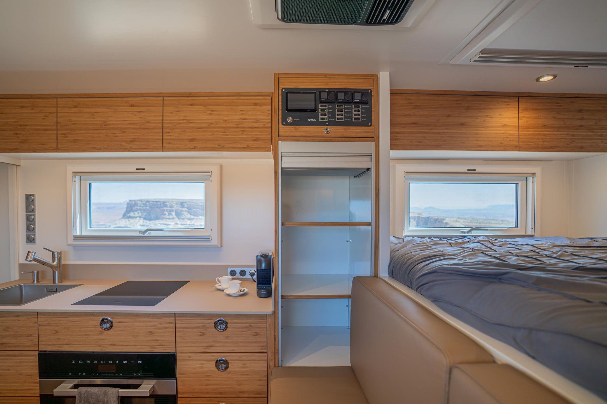2004 Acela Monterra KRUG Expedition #246