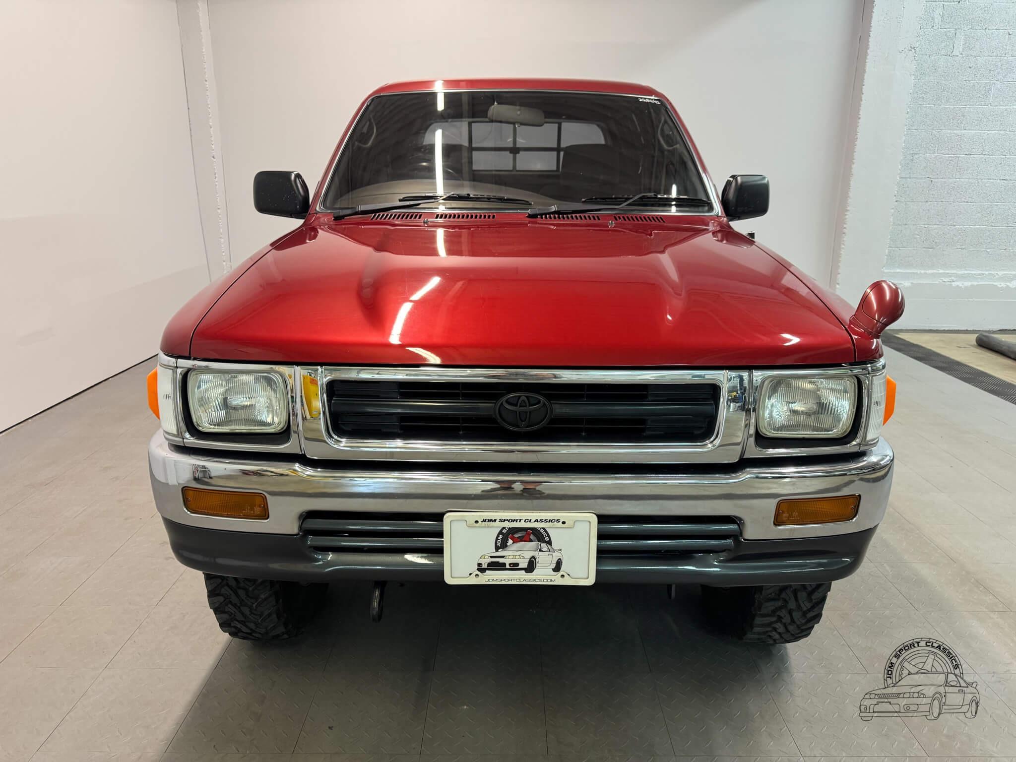 1992 Toyota Hilux Pickup Double Cab SSR - 2