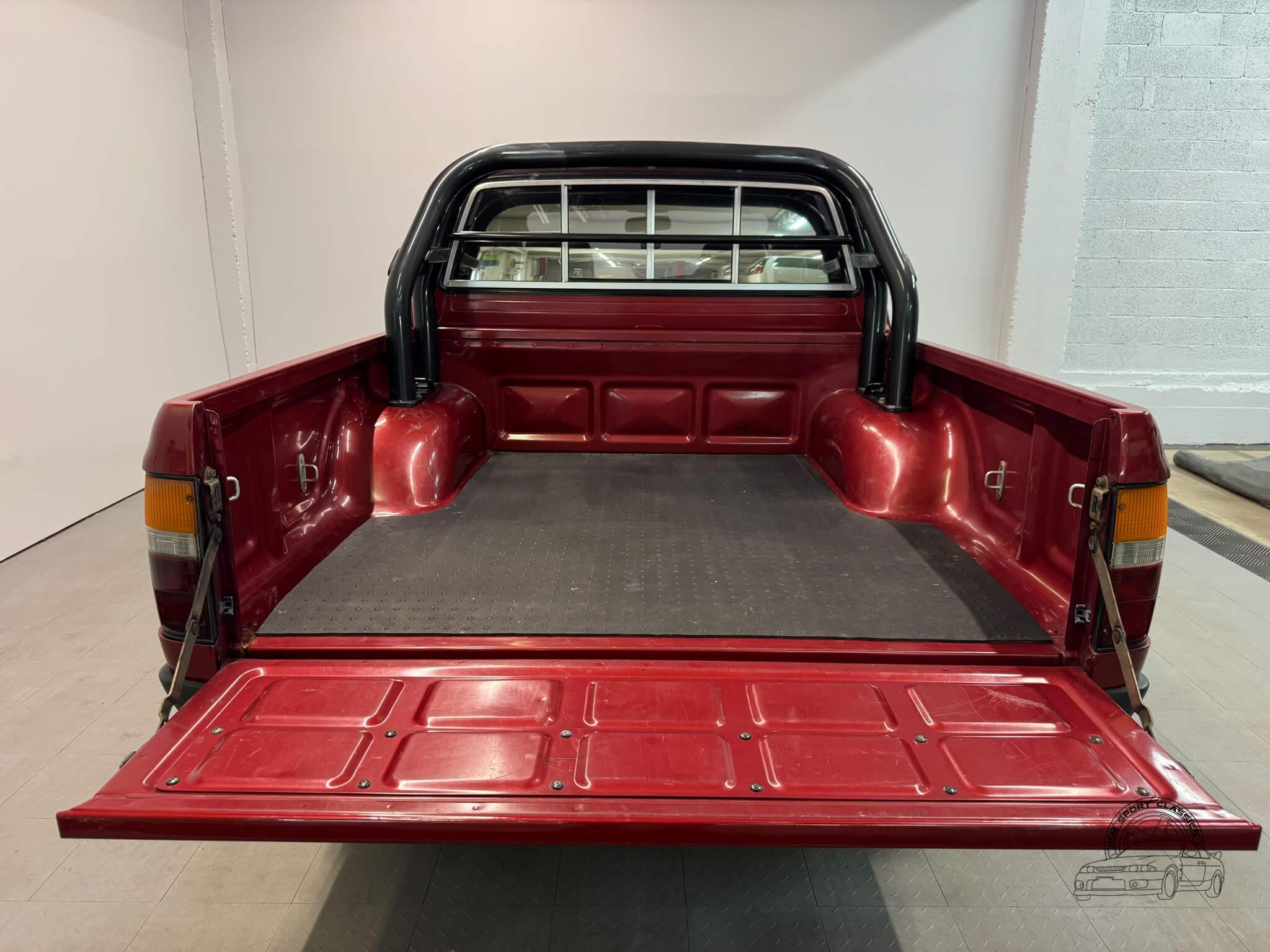 1992 Toyota Hilux Pickup Double Cab SSR