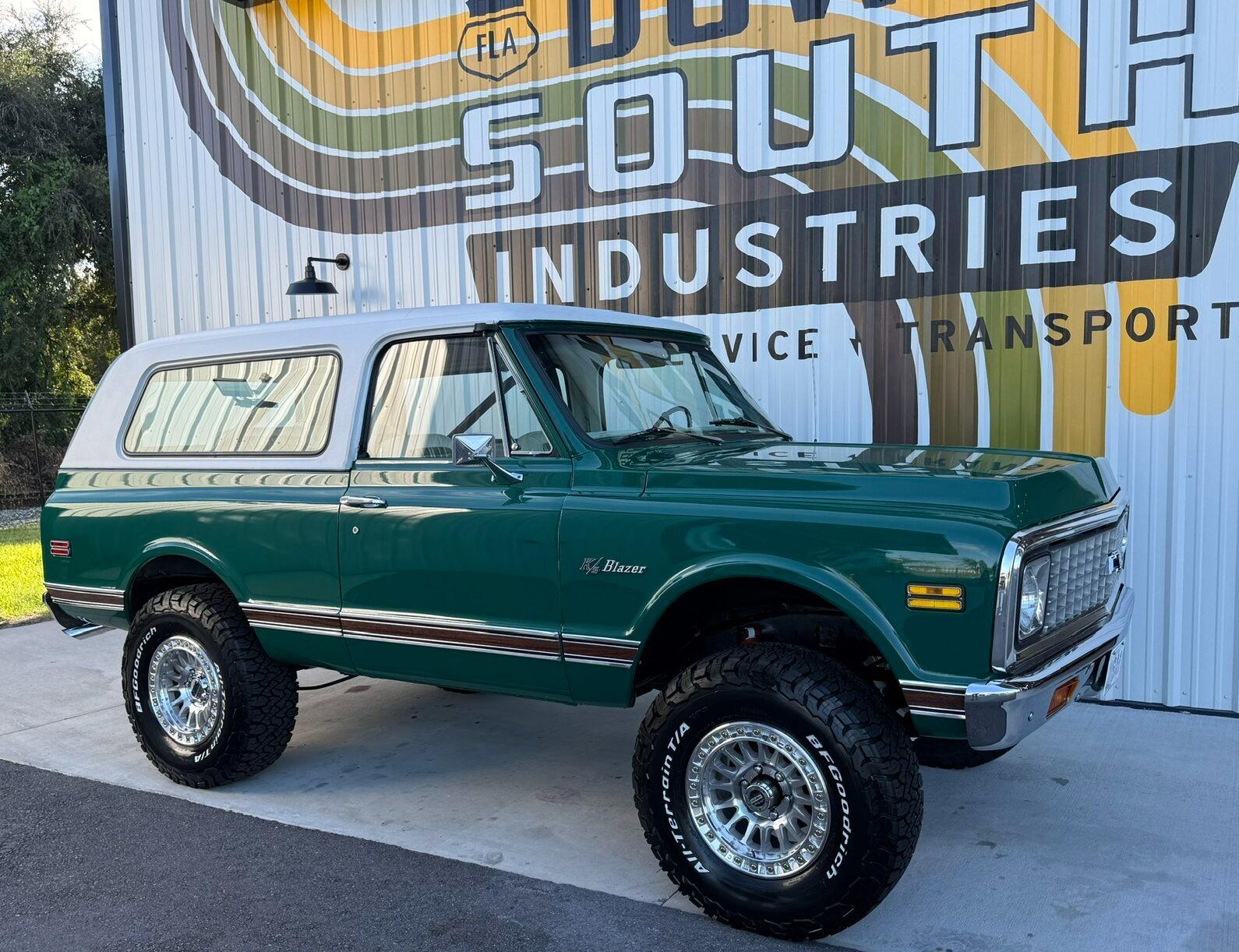 1972 Chevrolet K5 Blazer - 2
